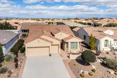 2209 E Bluejay Bluff Lane, Green Valley, AZ 85614 - Photo 1