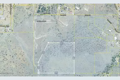 S Emerald Falls Drive S, Hereford, AZ 85615 - Photo 13