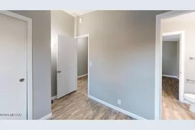 803 W Florence Street, Tucson, AZ 85705 - Photo 9