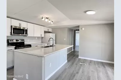 12251 W Cameo Mary Lane, Tucson, AZ 85743 - Photo 7