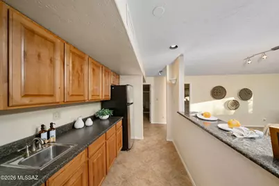 8750 N Glenhurst Place, Oro Valley, AZ 85704 - Photo 33