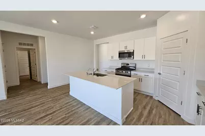 854 N Astronomer Lane, Green Valley, AZ 85614 - Photo 17