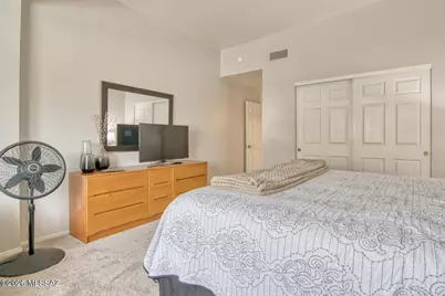 1184 E Camino Diestro, Oro Valley, AZ 85704 - Photo 49