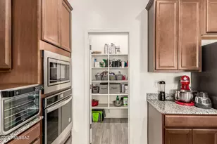 11461 N GEMINI DR, Oro Valley, AZ 85742 - Photo 9