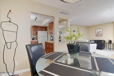 6651 N Campbell Avenue #210, Tucson, AZ 85718 - Photo 5