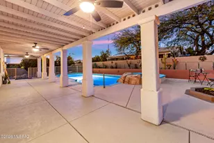 8647 E Louhelen Way, Tucson, AZ 85747 - Photo 31