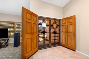 8647 E Louhelen Way, Tucson, AZ 85747 - Photo 7