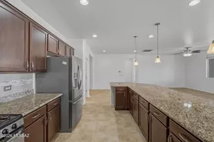 111 E Adytum Pl, Vail, AZ 85641 - Photo 23