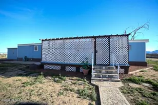 766 W Calle Rhode Island Circle, Cochise, AZ 85606 - Photo 15