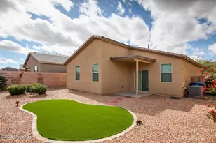 7845 S Sugarbend Dr, Tucson, AZ 85757 - Photo 35
