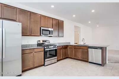 7845 S Sugarbend Drive, Tucson, AZ 85757 - Photo 3