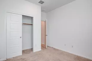 7845 S Sugarbend Dr, Tucson, AZ 85757 - Photo 15