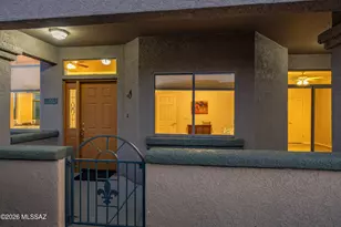 5702 W Treasure Cove Loop, Tucson, AZ 85713 - Photo 3