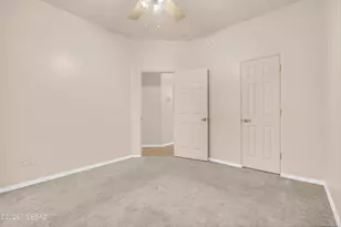 5702 W Treasure Cove Loop, Tucson, AZ 85713 - Photo 17