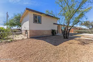 7932 E 2nd St, Tucson, AZ 85710 - Photo 5