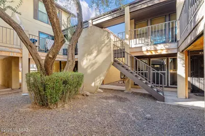 1620 N Wilmot Road #UNIT S435, Tucson, AZ 85712 - Photo 17
