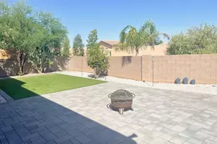 8069 N Painted Feather Dr, Tucson, AZ 85743 - Photo 21