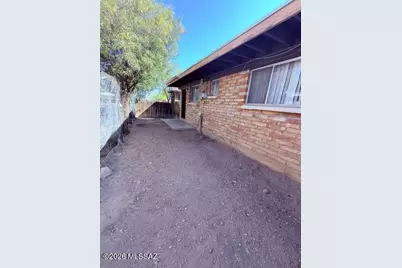 353 E Alturas Street, Tucson, AZ 85705 - Photo 27