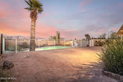 5880 W Martingale Lane, Tucson, AZ 85743 - Photo 27