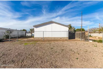 1000 W Garnette Street, Tucson, AZ 85705 - Photo 1