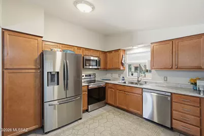 1851 S Skyview Place, Tucson, AZ 85748 - Photo 9