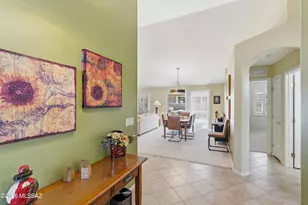 976 N Night Heron Dr, Green Valley, AZ 85614 - Photo 5