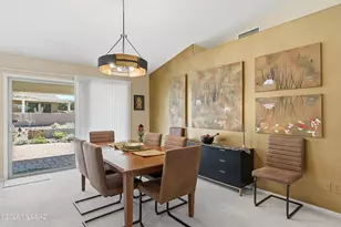 976 N Night Heron Dr, Green Valley, AZ 85614 - Photo 9