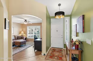 976 N Night Heron Dr, Green Valley, AZ 85614 - Photo 5