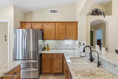 976 N Night Heron Drive, Green Valley, AZ 85614 - Photo 15