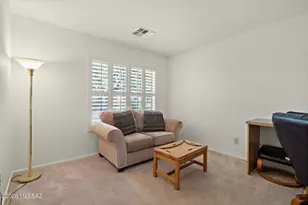 1547 N Buttes Dr, Green Valley, AZ 85614 - Photo 7