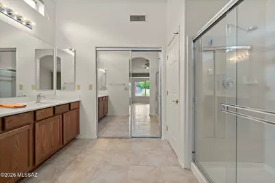 1547 N Buttes Drive, Green Valley, AZ 85614 - Photo 11