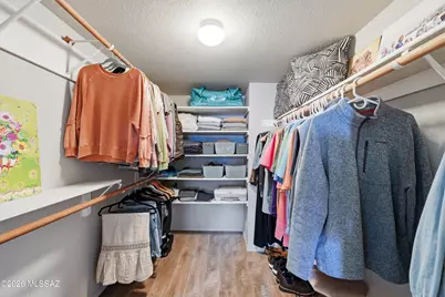 200 E Suntree Street, Tucson, AZ 85737 - Photo 15