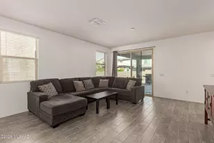 10696 W Chestnut St, Marana, AZ 85653 - Photo 9