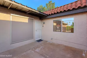 413 W Calle De Oro, Green Valley, AZ 85614 - Photo 5