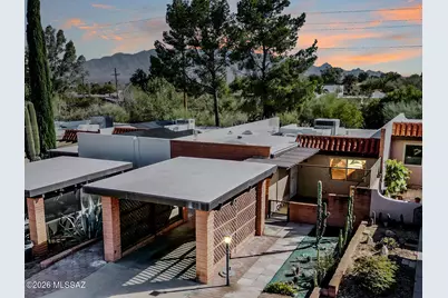 413 W Calle De Oro, Green Valley, AZ 85614 - Photo 1