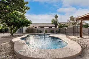 7609 W Running Bear Dr, Tucson, AZ 85743 - Photo 31