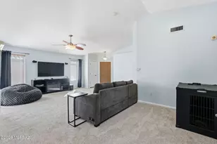 11092 W Coppertail Dr, Marana, AZ 85653 - Photo 3