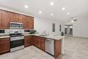 11313 E Squash Blossom Loop, Tucson, AZ 85747 - Photo 7