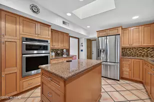 11361 E Calle Vaqueros, Tucson, AZ 85749 - Photo 7