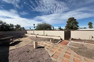 2022 S Faye Pl, Tucson, AZ 85748 - Photo 11