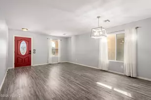 5650 W Copperhead Dr, Tucson, AZ 85742 - Photo 9