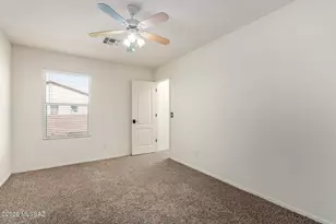 5650 W Copperhead Dr, Tucson, AZ 85742 - Photo 25