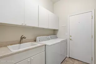 995 W Waxleaf Pl, Oro Valley, AZ 85755 - Photo 27