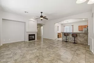 995 W Waxleaf Pl, Oro Valley, AZ 85755 - Photo 5