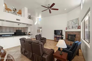 8738 E Bear Paw Pl, Tucson, AZ 85749 - Photo 11