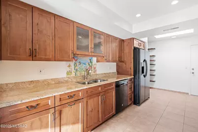 5625 N Camino De La Noche, Tucson, AZ 85718 - Photo 9