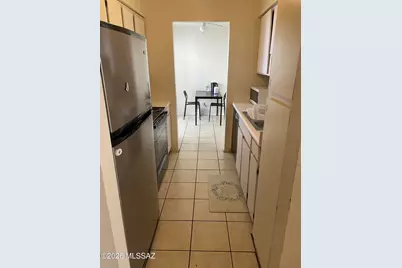 1620 N Wilmot Road #UNIT L107, Tucson, AZ 85712 - Photo 3