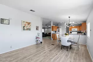 816 N Ridgeview Pl, Huachuca City, AZ 85616 - Photo 13