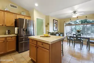 2328 E Desert Pueblo Pass, Green Valley, AZ 85614 - Photo 13