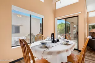 374 S Avenida De Las Sabinas, Green Valley, AZ 85614 - Photo 11